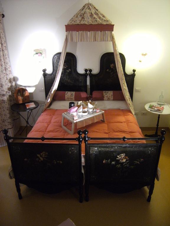 كالياري Elizabeth B&B الغرفة الصورة